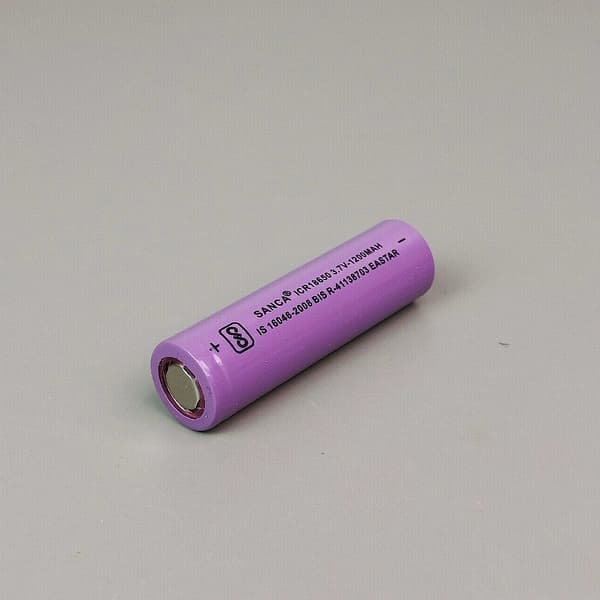 1200 mAh L-ion BATTERY